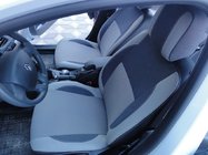 Renault Fluence 2009-2016 Autositzbezüge (2009-2012, Kunstleder↗Stoff, Premium) Foto 1