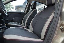 Renault Sandero 2007-2013 Autositzbezüge SoyuzAuto Premium Foto 1