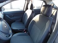 Renault Logan II 2013-2022 Autositzbezüge (Kunstleder↗Stoff, Premium) Foto 1