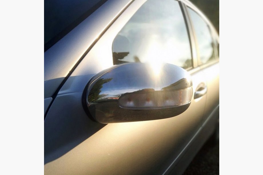 Mercedes C-class W203 2000-2007 Spiegelabdeckungen (2 Stk., Kunststoff) Image