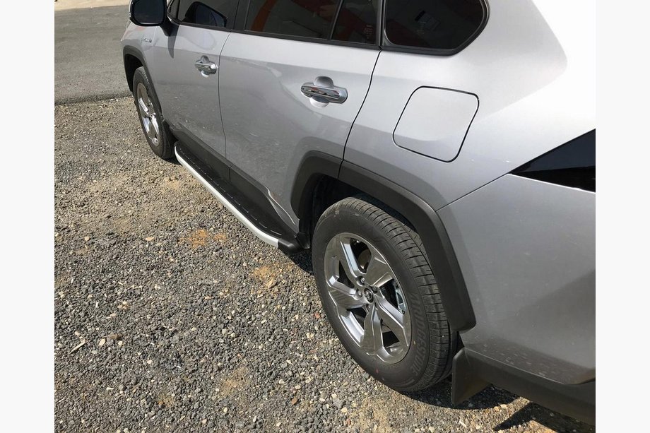 Toyota Rav 4 2019–2025 Seitenschweller Fullmond (2 Stk., Aluminium) Foto 1