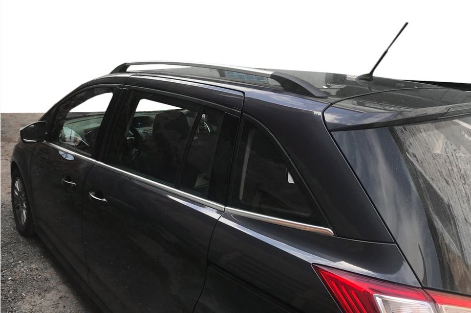 Ford C-Max/Grand C-Max 2010-2019 Dachreling Chrom (für Grand C-Max) Image