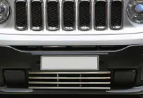 Jeep Renegade 2014- Stoßstangengrill Edelstahl Foto 1