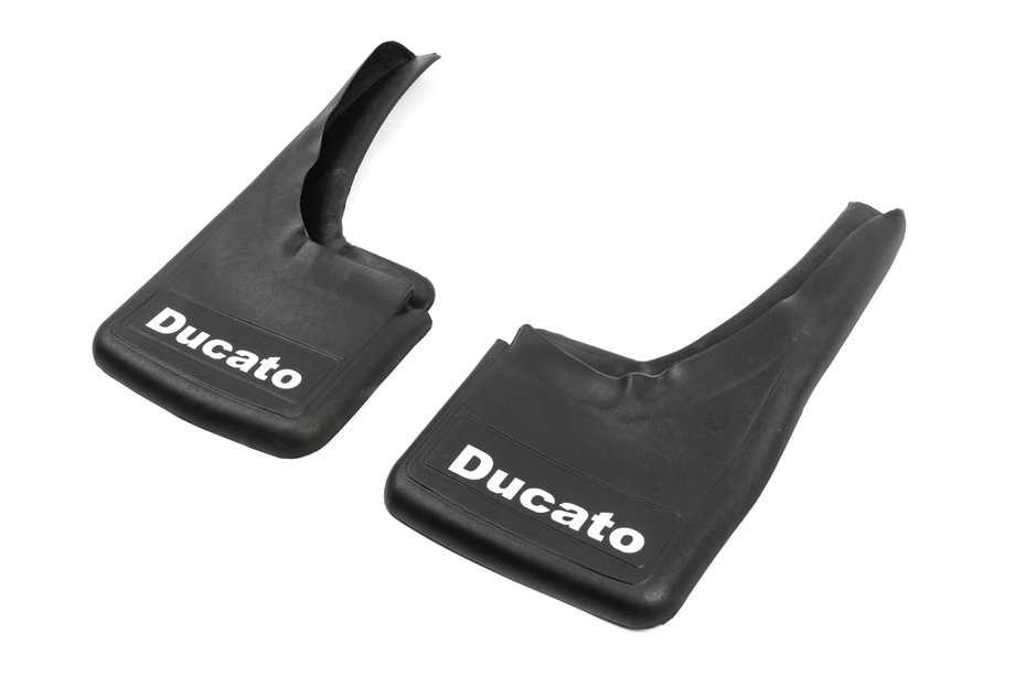 Fiat Ducato 2006-2025 Premium Passgenaue Schmutzfänger mit Vertiefungen (2 Stk) Image