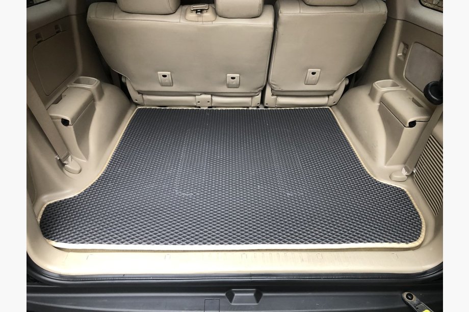 Lexus GX470 2002-2009 Kofferraummatte Schwarz (EVA, 5 oder 7 Sitze) Image