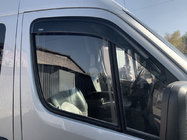 Volkswagen Crafter 2006-2016 Windabweiser (2 Stk, Niken) Foto 1