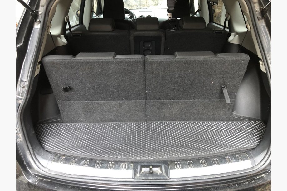 Nissan Qashqai 2010-2014 Kofferraummatte für +2 (kurz, EVA, schwarz) Foto 1