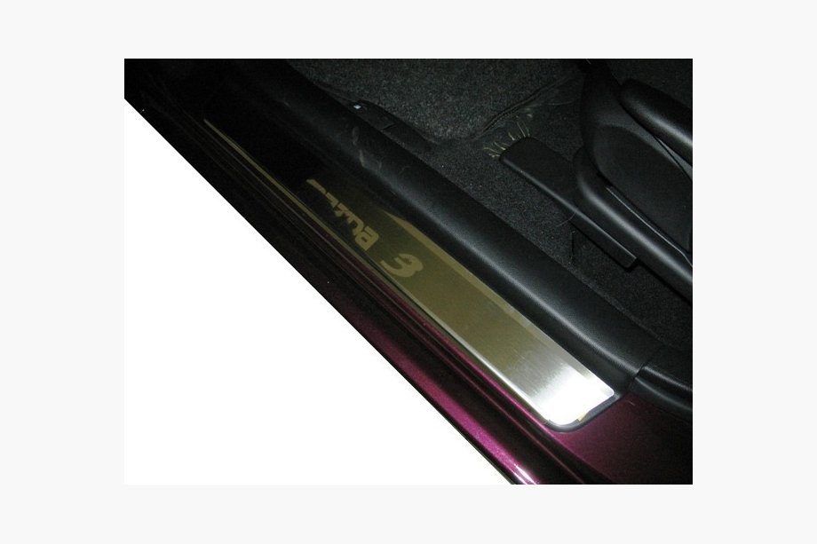 Mazda 3 2003-2009 Einstiegsleisten Abdeckungen Nataniko (4 Stk., Edelstahl) Image