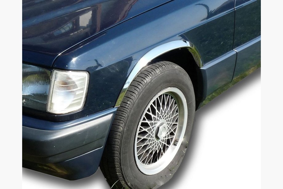 Mercedes W201 (190) 1982-1993 Radlaufverkleidungen 1988-1993 (4 Stk, Edelstahl) Image