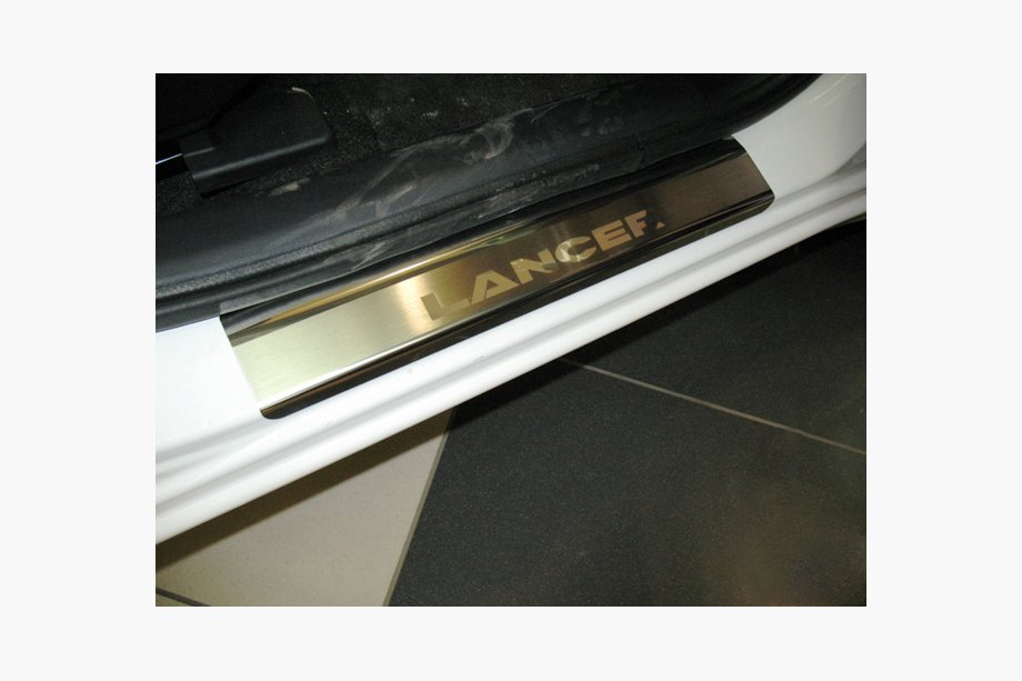 Mitsubishi Lancer X 2008- Einstiegsleisten Abdeckungen Nataniko (4 Stk., Edelstahl) Image