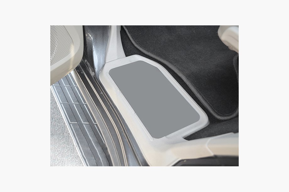 Mitsubishi Pajero Wagon IV 2006-2021 Einstiegsleisten Natanko (Edelstahl) Premium - 3M Klebeband, 0.8 mm Image