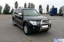 Mitsubishi Pajero Wagon III 1999-2006 Frontbügel QT011 (Edelstahl) Foto 3