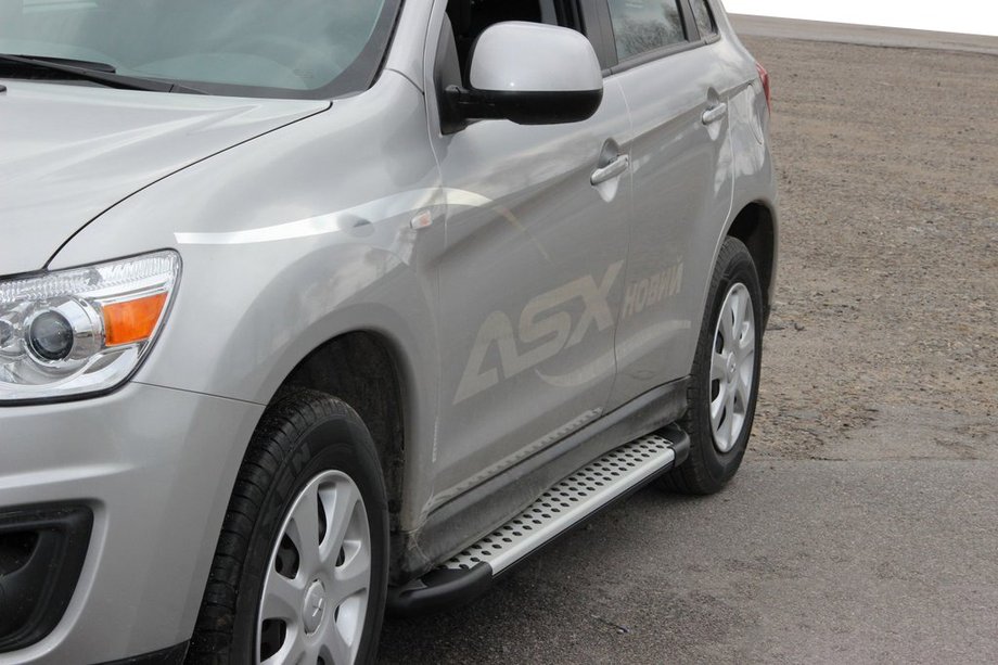 Mitsubishi ASX 2010-2023 Trittbretter Allmond Grey (2 Stk., Alu) Image