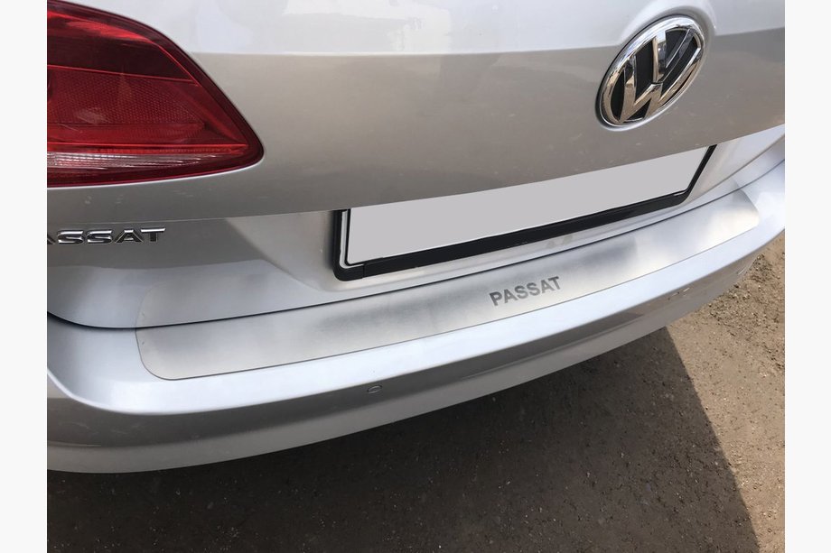 Volkswagen Passat B7 2012-2015 Heckstoßstangenschutz Nataniko (Edelstahl) Kombi Image