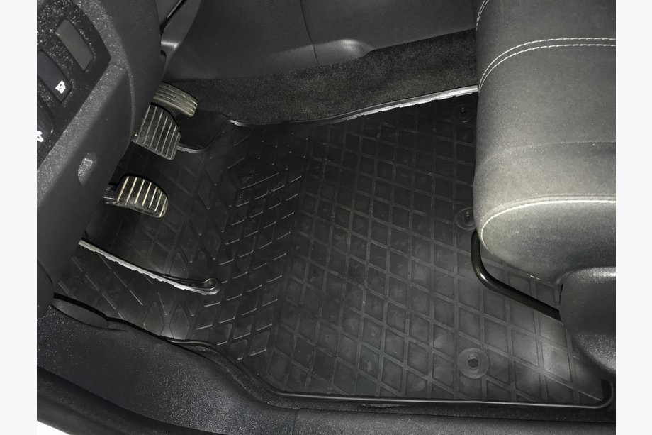 Renault Fluence 2009-2016 Gummimatten (4 Stk, Stingray Premium) Image