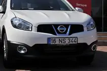 Nissan Qashqai 2010-2014 Nebelscheinwerfer Blenden mit Vertiefung (2 Stk, Kunststoff) Foto 9