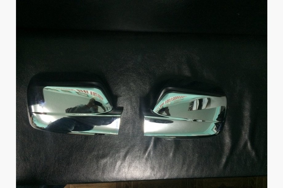 Nissan X-trail T30 2002-2007 Spiegelabdeckungen (2 Stk, Kunststoff) Image