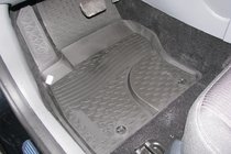 Ford Focus III 2011-2017 Gummimatten für den Innenraum (4 Stk, Novline) Foto 1