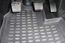 Ford Transit 2000–2014 (2006↗) Gummimatten Innenraum (2 Stk, Novline) Schaltgetriebe (Variante 2) Foto 1