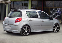 Renault Clio III 2005-2012 Seitenschweller (grundiert zum Lackieren) Foto 1