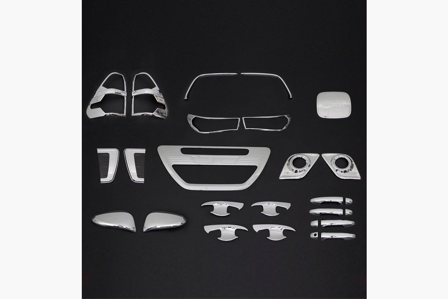 Toyota Hilux 2015- Satz Zierleisten (Chrom ABS) Image