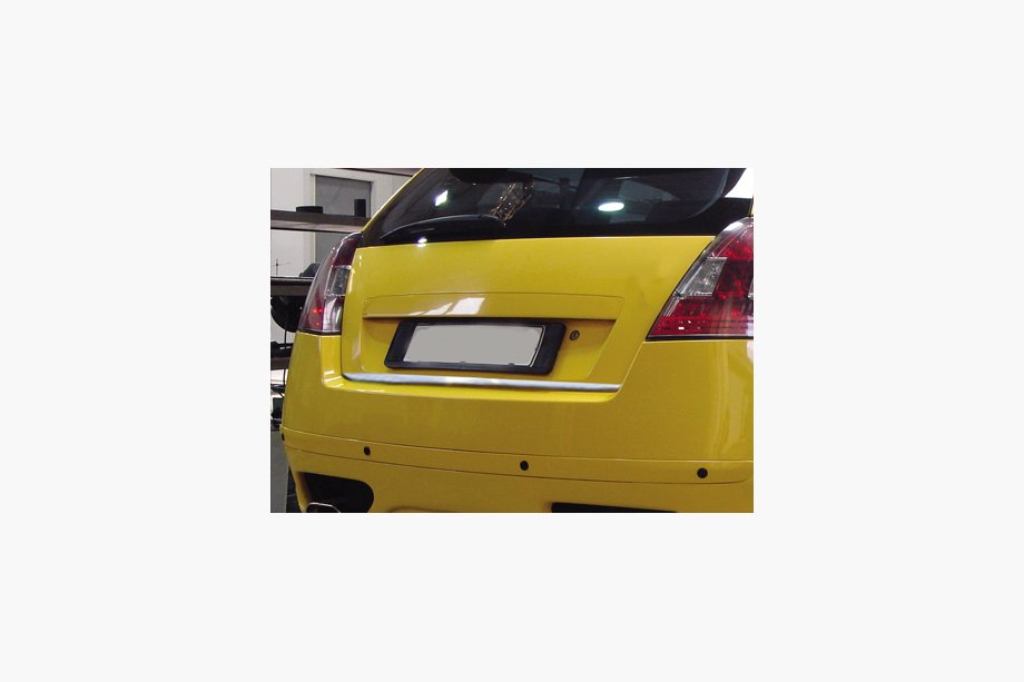 Fiat Stilo 2001-2007 Kofferraumleiste Edelstahl Foto 1