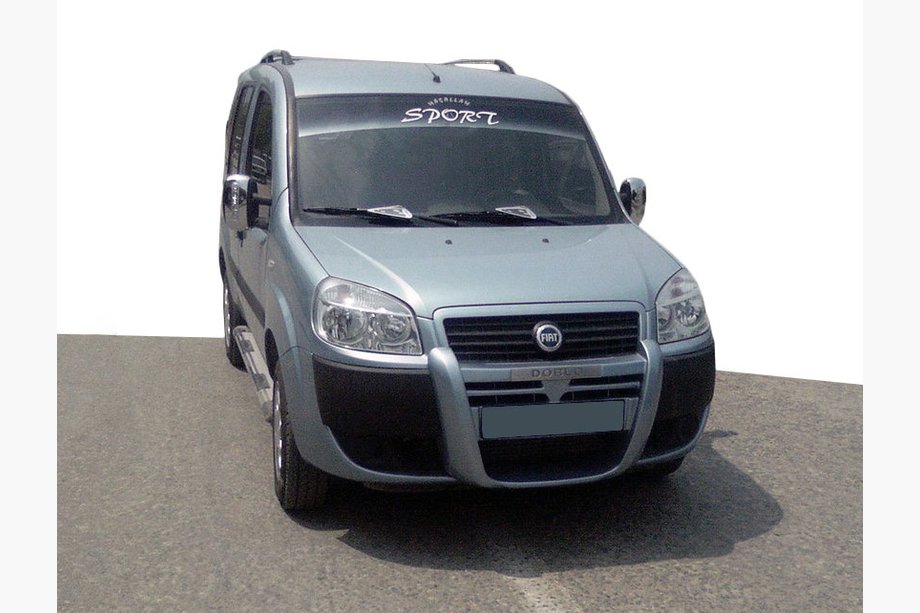 Fiat Doblo I 2005-2010 Frontspoilerlippe (grundiert zum Lackieren) Image
