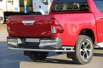 Toyota Hilux 2015- Heckbügel AK005-2 (Edelstahl) Foto 3