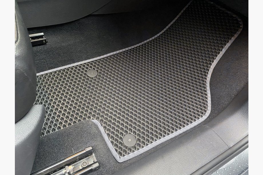 Volkswagen Sharan 2010-2023 Polyurethan Fußmatten (3 Reihen, EVA, schwarz) Image