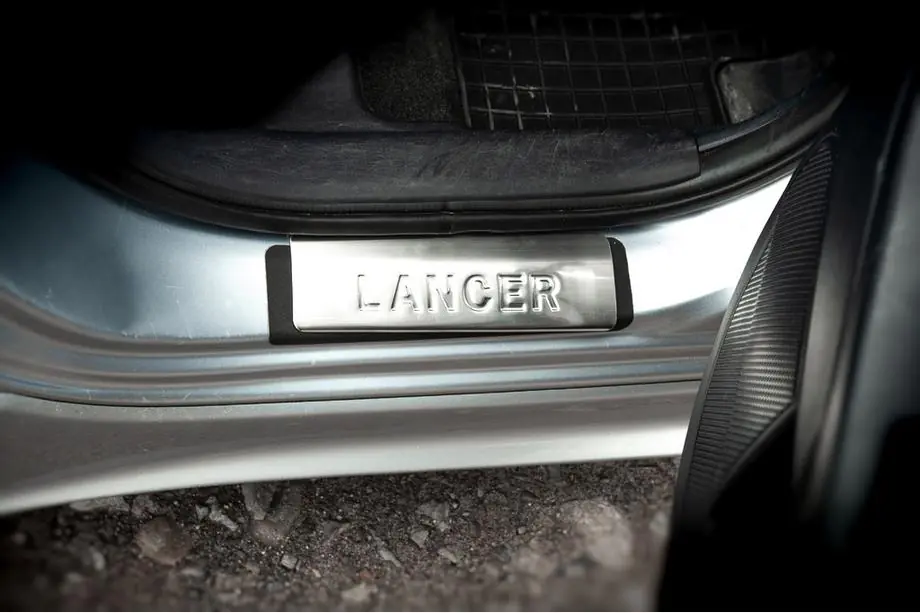 Mitsubishi Lancer X 2008- Einstiegsleisten Edelstahl Omsa 4 Stück Foto 3
