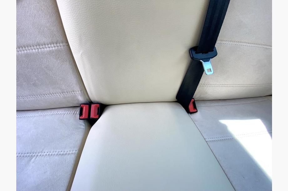 Ford Focus III 2011-2017 Autositzbezüge Kunstleder+Stoff+Alcantara Antara A099 (Komplettset) Foto 17