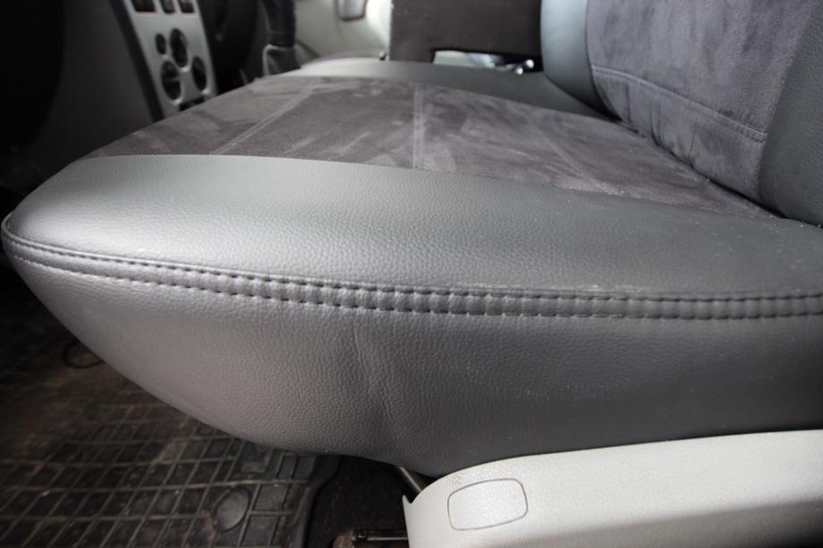 Renault Logan I 2005-2008 Autositzbezüge Kunstleder+Stoff+Alcantara Antara A001 (kompletter Innenraum) Foto 2