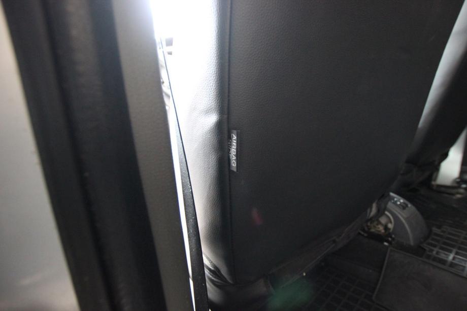 Renault Logan I 2005-2008 Autositzbezüge Kunstleder+Stoff+Alcantara Antara A001 (kompletter Innenraum) Foto 12