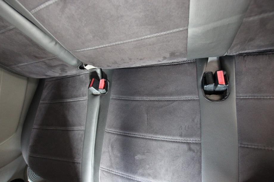Dacia Logan I 2005-2008 Autositzbezüge Kunstleder+Stoff+Alcantara Antara A001 (kompletter Innenraum) Foto 9