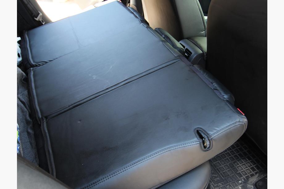 Volkswagen Golf 6 2008-2014 Autositzbezüge Kunstleder+Stoff+Alcantara Antara A001 (kompletter Innenraum) Foto 7