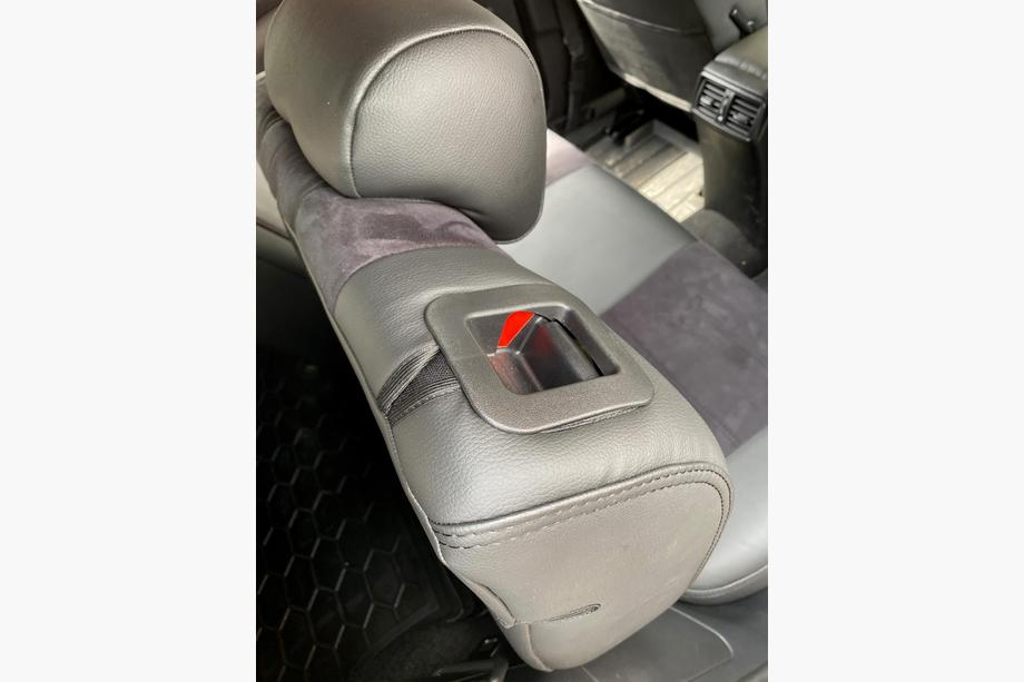 Nissan Qashqai 2014-2021 Autositzbezüge Kunstleder+Stoff+Alcantara Antara A001 (kompletter Innenraum) Foto 9