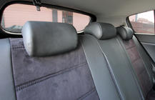 Kia Sportage 2015-2021 Autositzbezüge Kunstleder+Stoff+Alcantara Antara A001 (kompletter Innenraum) Foto 12
