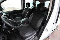 Mercedes Citan 2013-2021 Autositzbezüge Kunstleder+Stoff+Alcantara Antara A001 (kompletter Innenraum) Foto 7