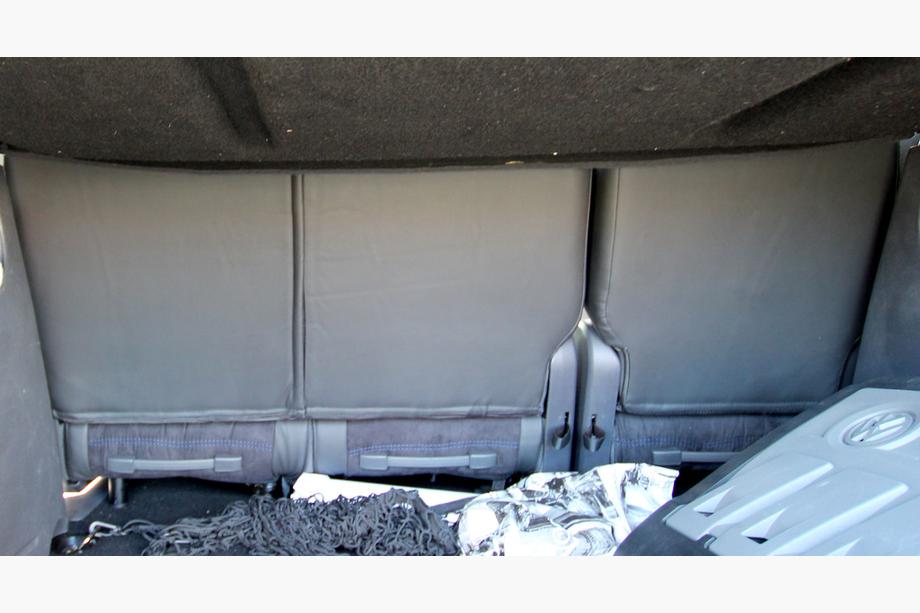 Volkswagen Caddy 2010-2015 Autositzbezüge Kunstleder+Stoff+Alcantara Antara A001b (Komplettset) Foto 3