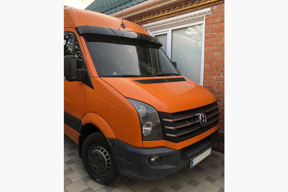Volkswagen Crafter 2006-2016 Frontscheibenblende am Rahmen V2 (schwarz glanz, 5mm) Foto 7
