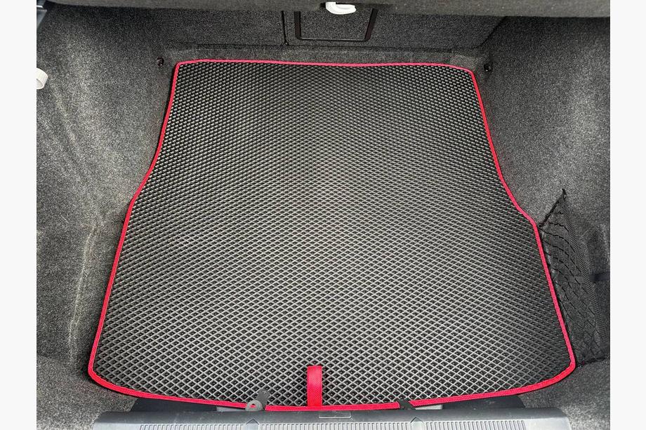 Skoda Octavia II A5 2010-2013 EVA Kofferraummatte (SD, Schwarz) Image