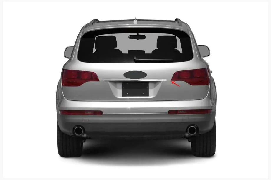 Audi Q7 2005-2015 Chromleiste über dem Kennzeichen OmsaLine (Edelstahl) Image