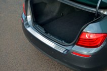 BMW 5 Series F10/F11 2010–2016 Heckstoßstangenabdeckung OmsaLine (SD, Edelstahl) Foto 7