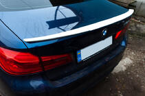 BMW 5er G30/G31 2017–2023 Heckspoiler Meliset Bat (grundiert zum Lackieren) Foto 2