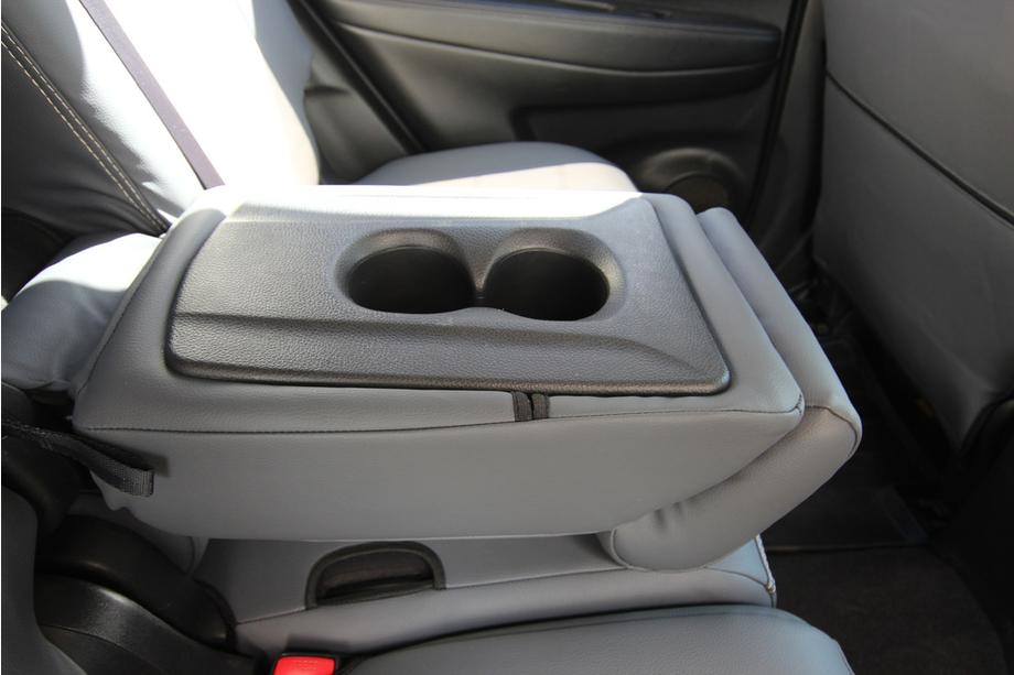 Nissan X-trail T32/Rogue 2014-2021 Autositzbezüge Kunstleder+Stoff+Alcantara Antara A0013 (Komplettset) Foto 13
