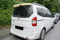 Ford Courier 2014-2023 Heckspoiler Race V2 (grundiert zum Lackieren) Foto 1