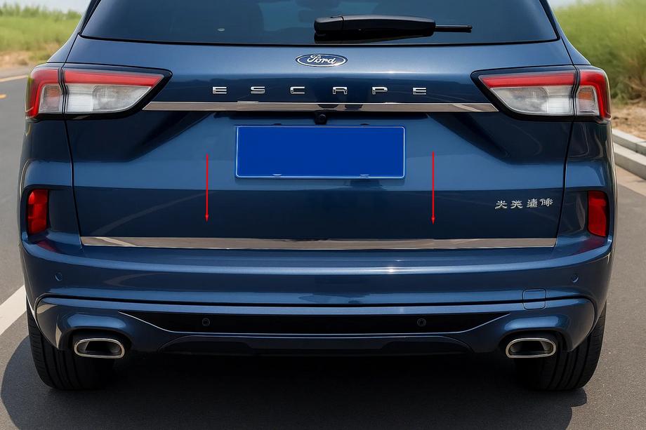 Ford Kuga/Escape 2019- Kofferraumleiste Edelstahl Image
