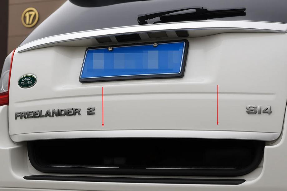 Land Rover Freelander II 2006–2014 Kofferraumleiste Edelstahl Carmos - Türkischer Edelstahl Image