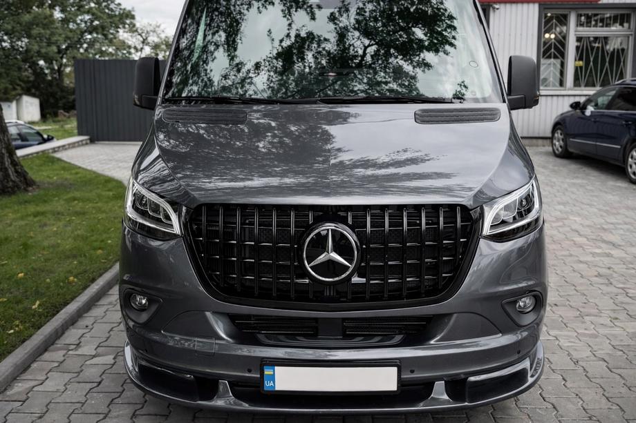 Mercedes Sprinter W907/W910 2018- Untere Frontspoilerlippe (grundiert zum Lackieren) Image