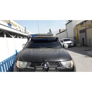 Windschutzscheibenblende (Meliset LED) Mitsubishi L200 2006-2015 Foto 2